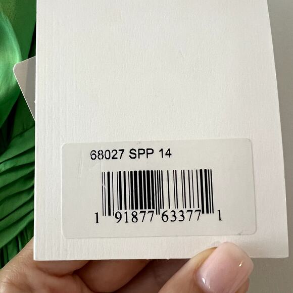 Mac Duggal Bow One Shoulder Ruffle Asymmetric Hem Gown Size 14 68027 - Picture 4 of 6